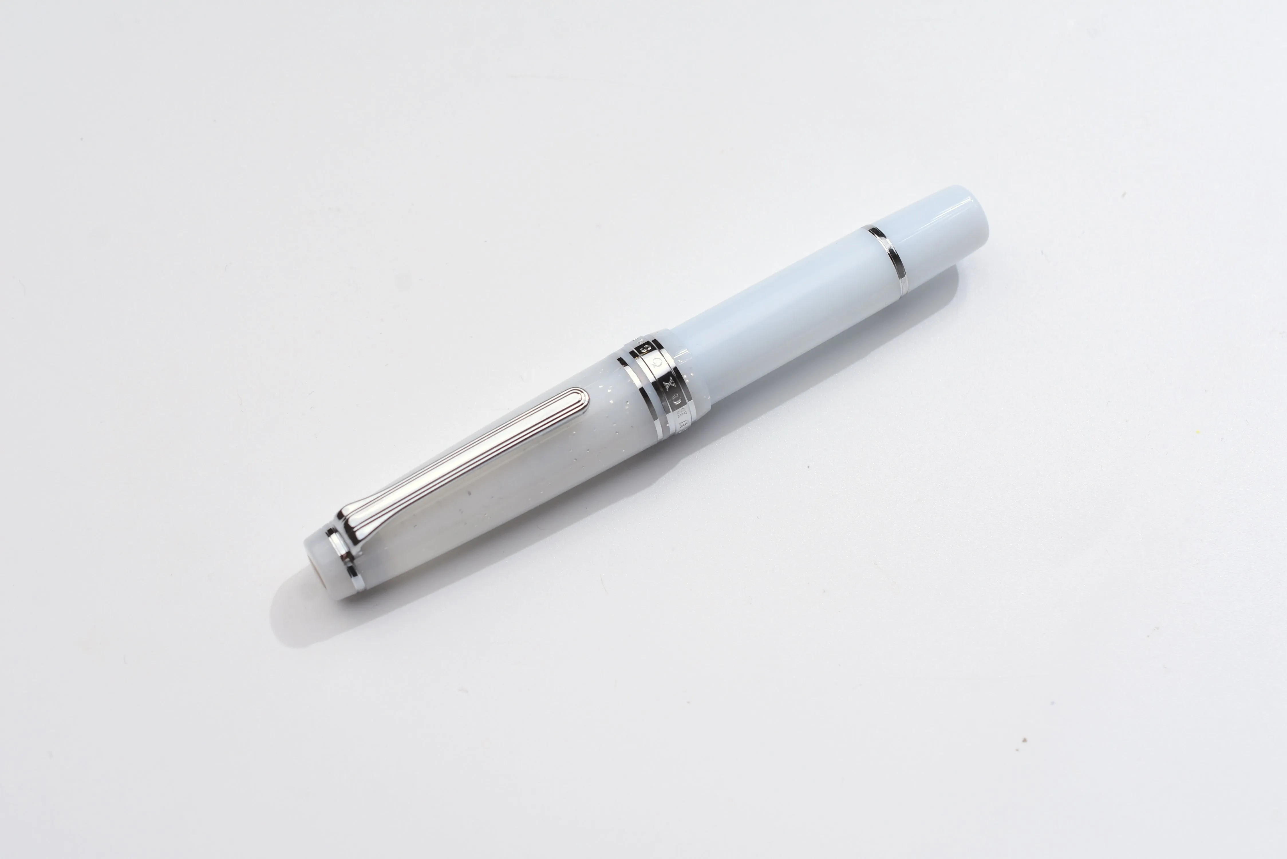 BUNGUBOX Original Fountain Pen - Snow White