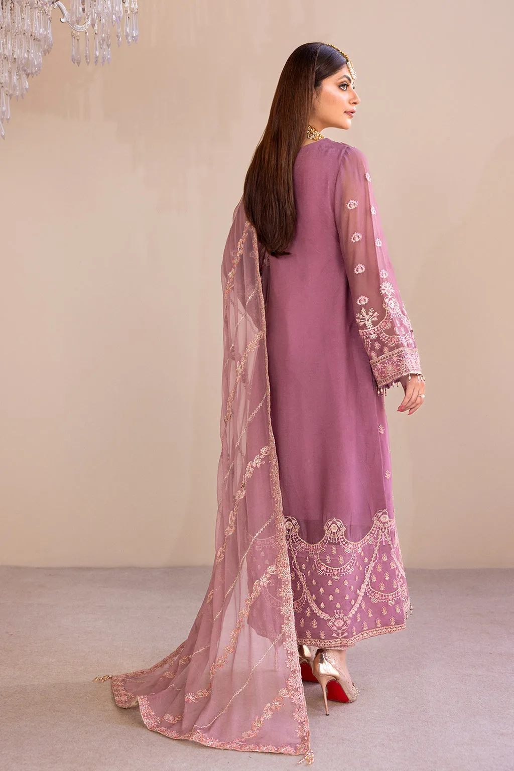 Emaan Adeel Romansiyyah Luxury Formals – RM-06 Estelle