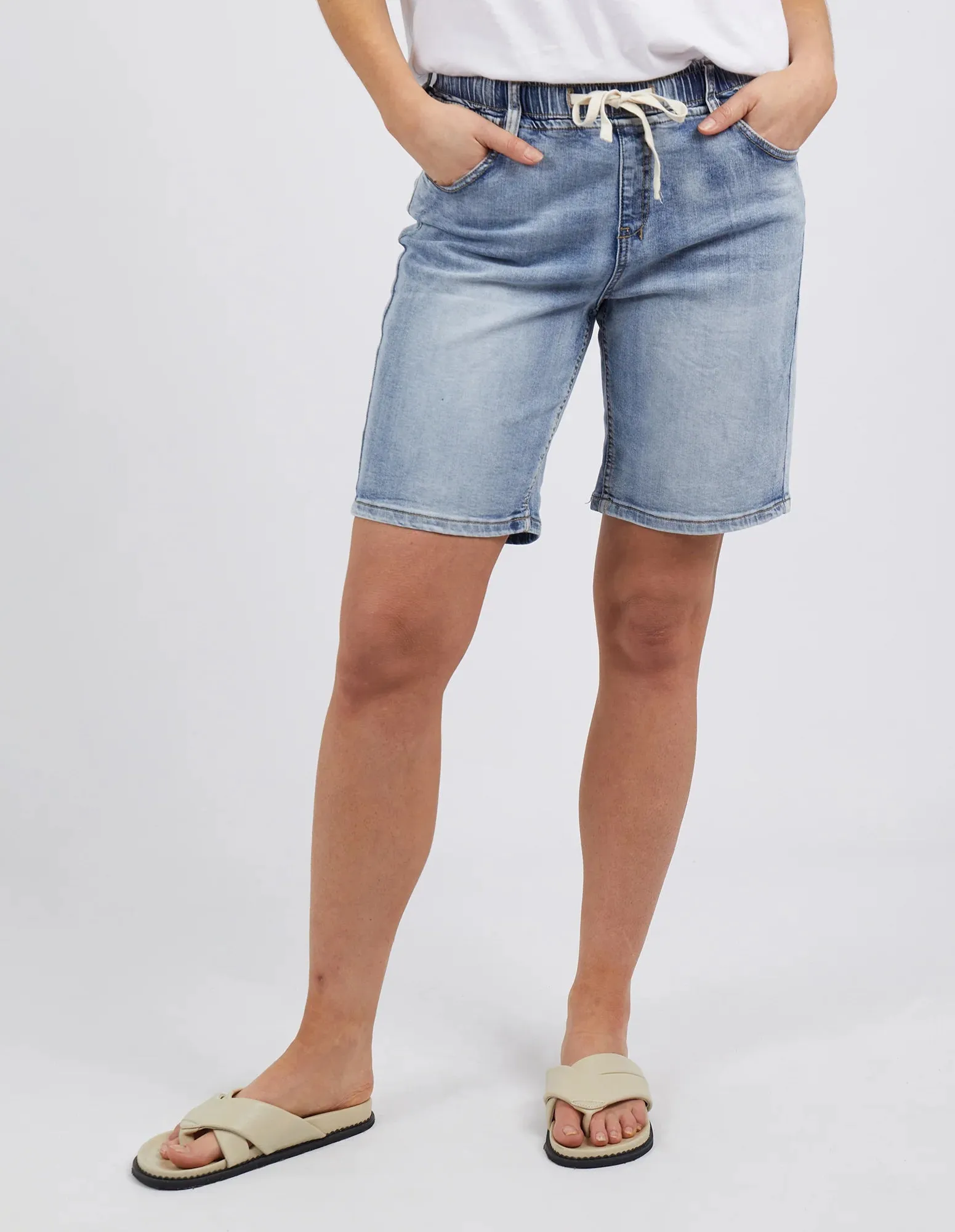 Gabby Bermuda Shorts - Mid Blue