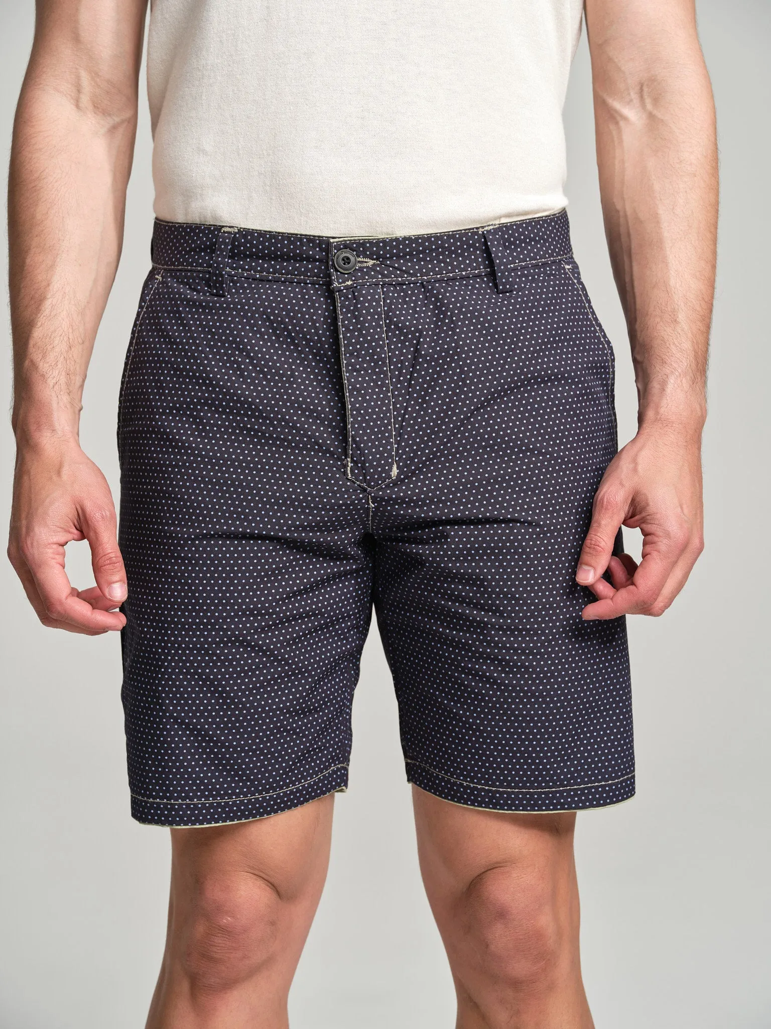 Reversible bermuda shorts