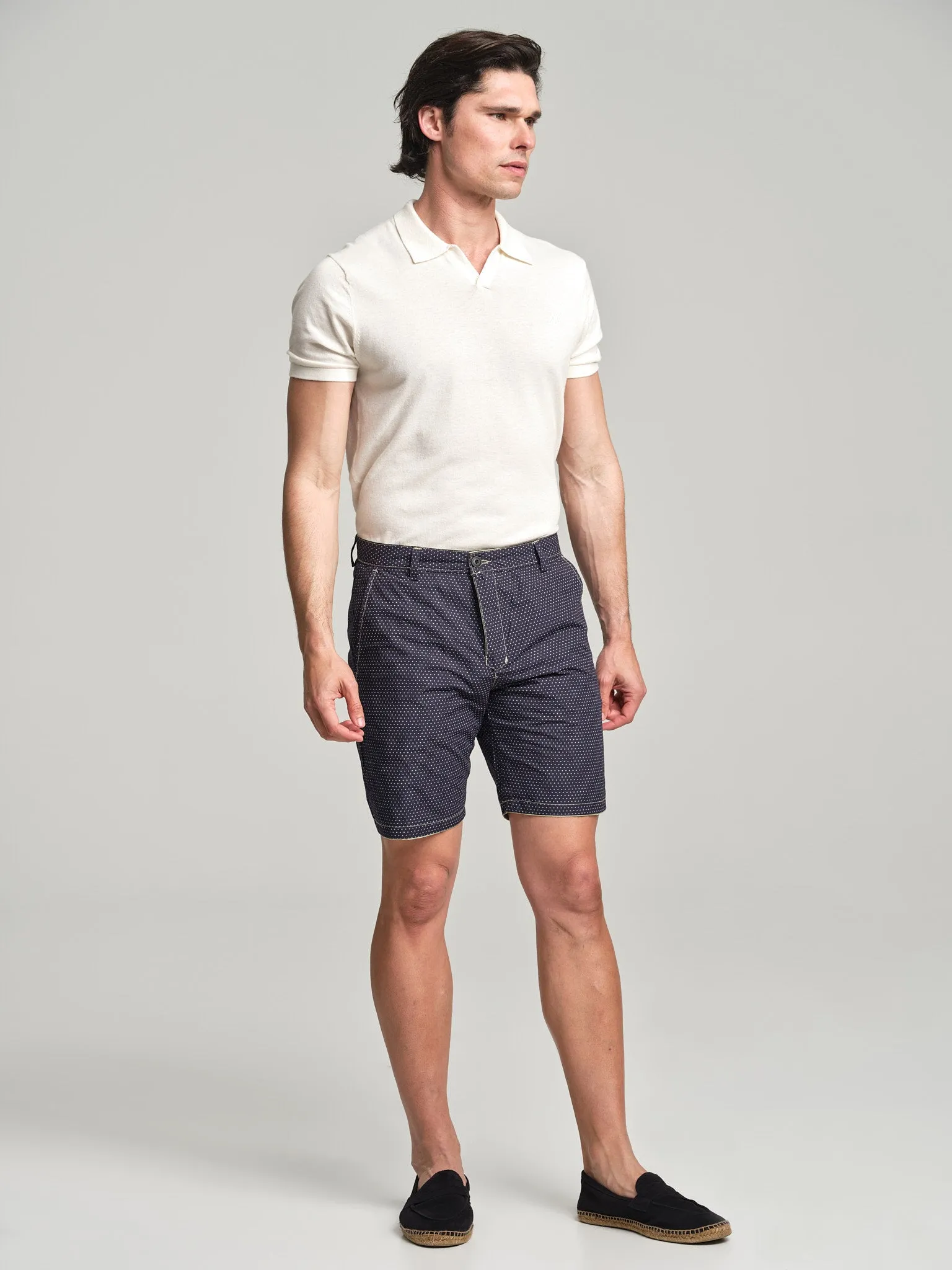 Reversible bermuda shorts