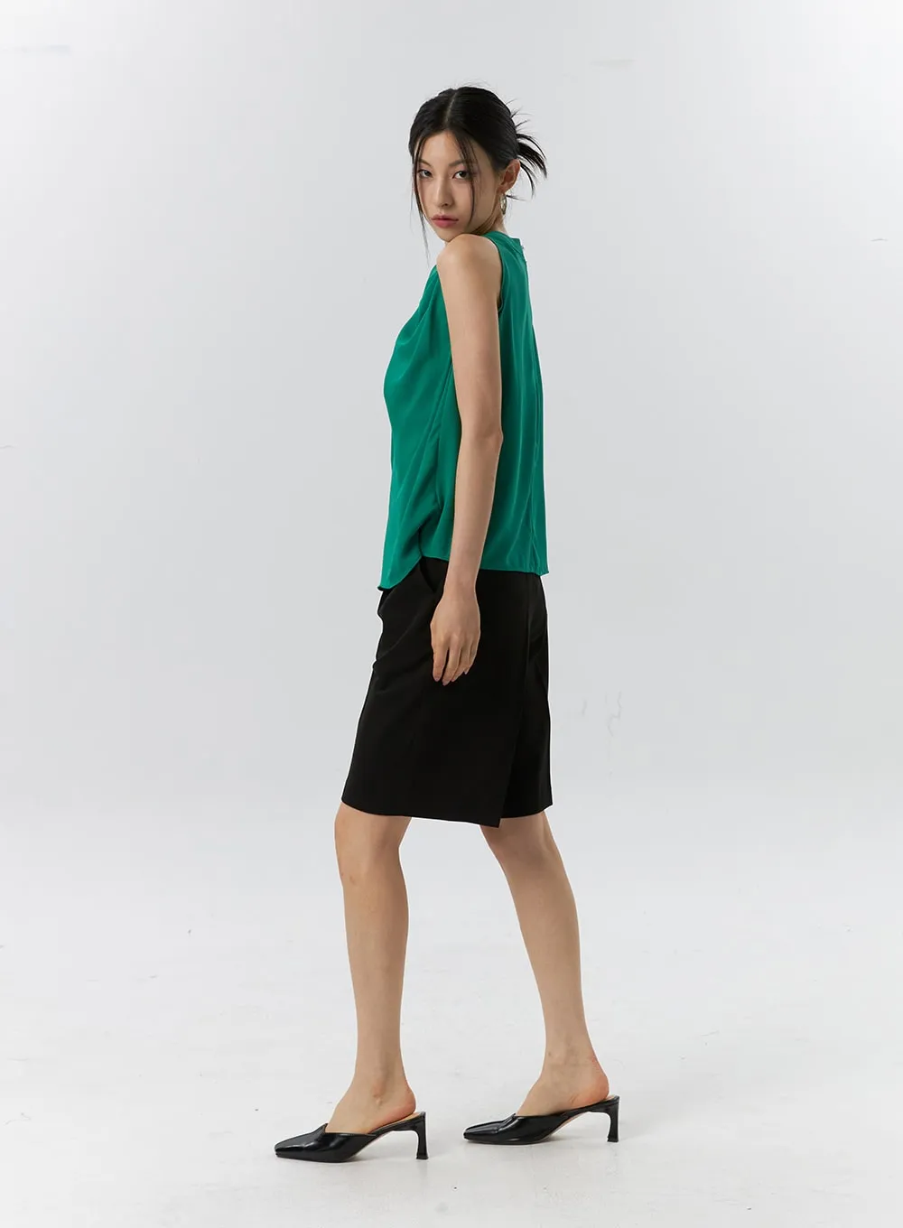 Tailored Bermuda Shorts IL326