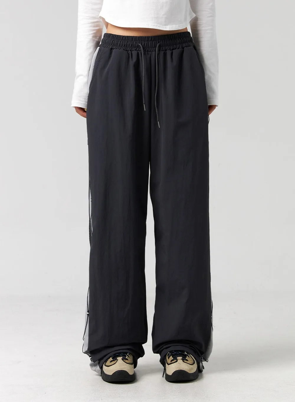 Wide-Leg Nylon Pants CG325